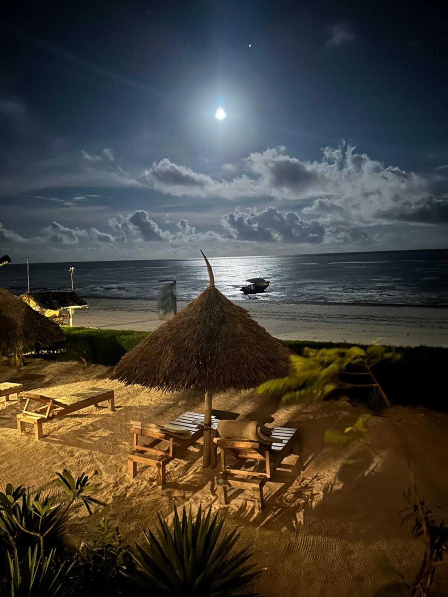 Tsunami Village Bwejuu Exterior foto